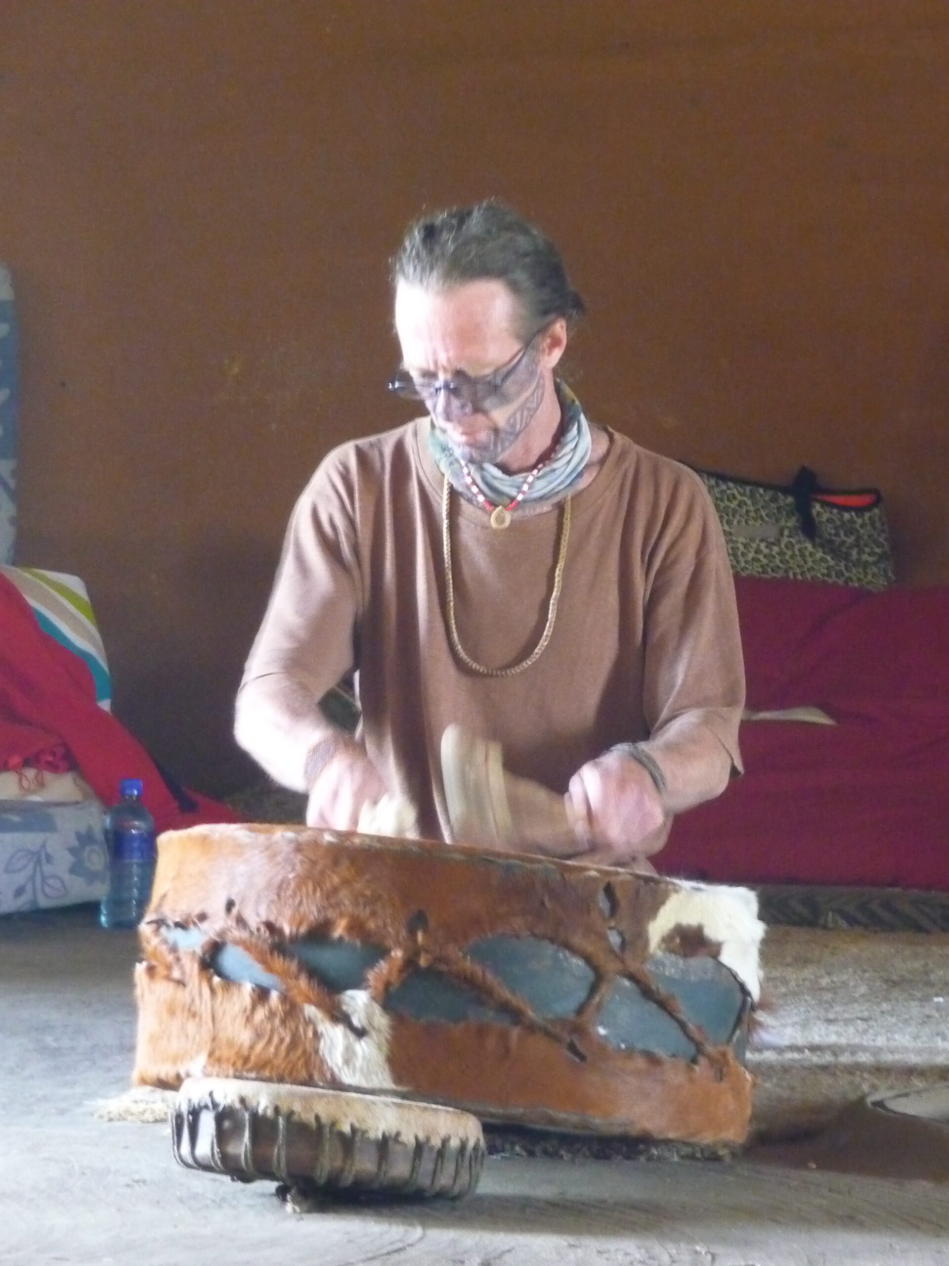 Nixiwaka at the drum