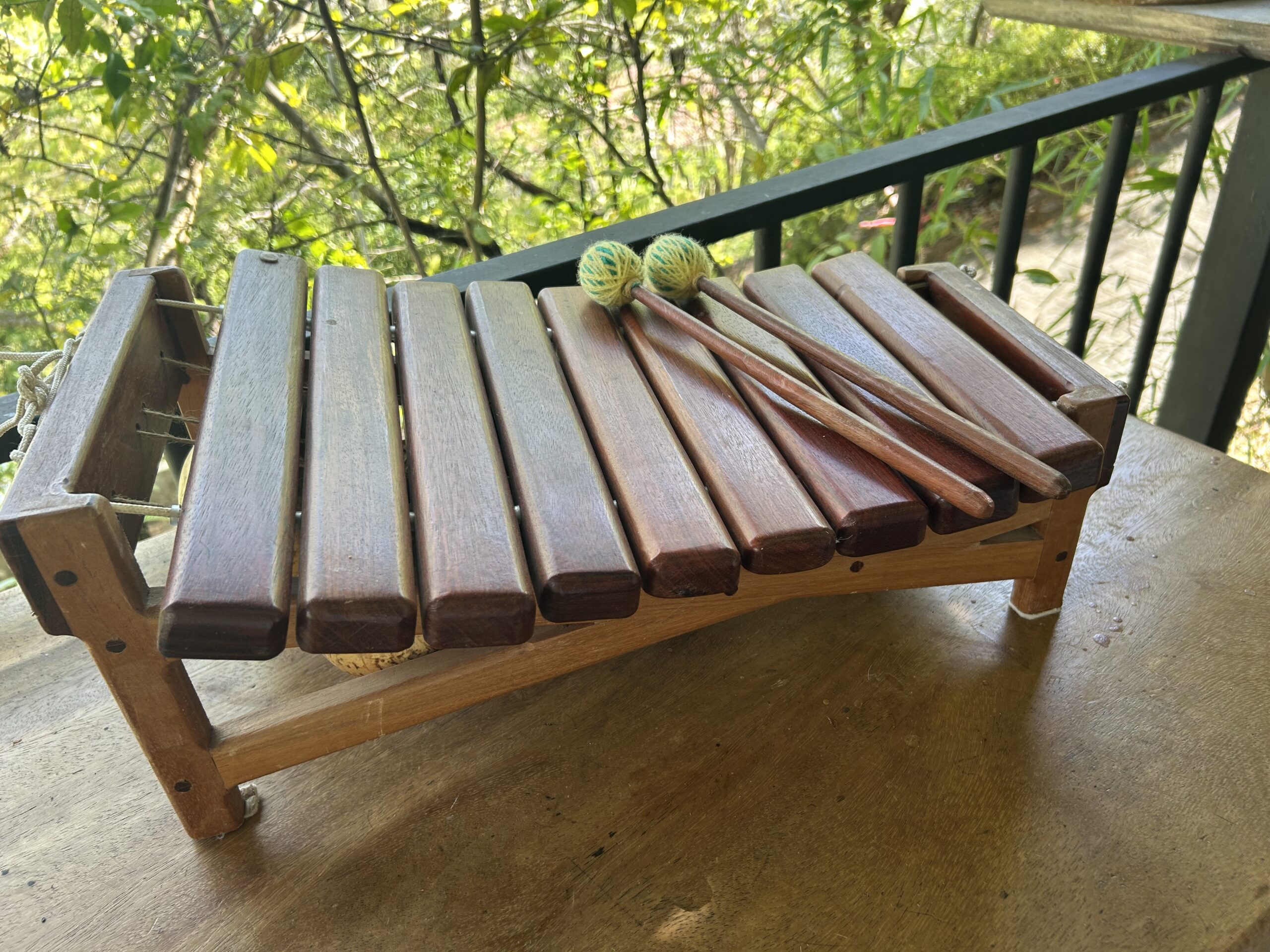Handcrafted marimba by Nixiwaka