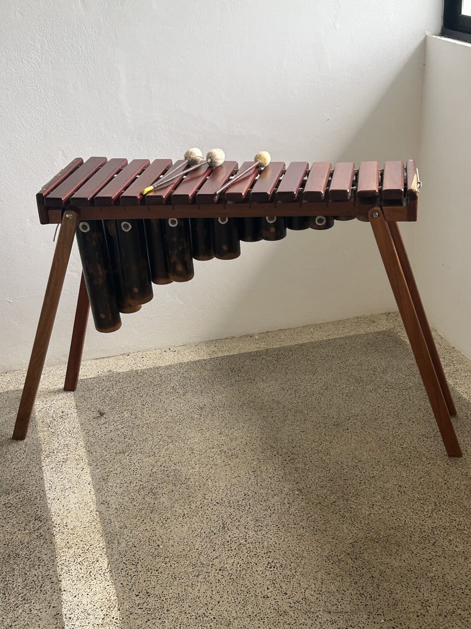 Fourteen Key Pentatonic Marimba by Nixiwaka